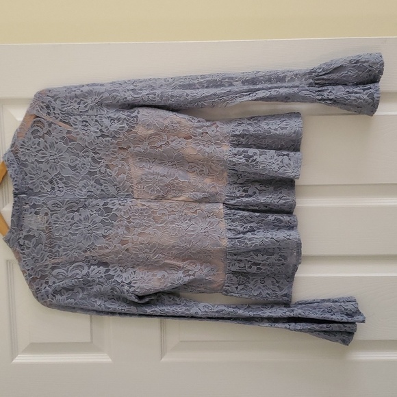 A Calin by Flying Tomato lace blouse - Picture 2 of 4